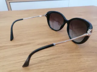 Gafas de sol Bvlgari mujer negras y doradas