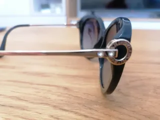 Gafas de sol Bvlgari mujer negras y doradas