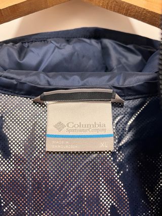 Abrigo Columbia Azul con Capucha