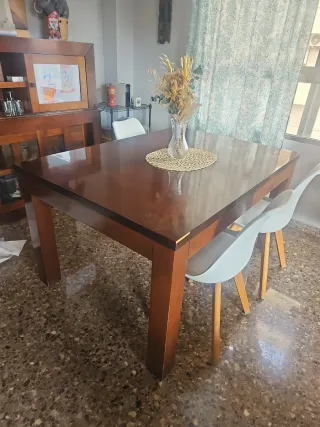 Mesa de roble extensible