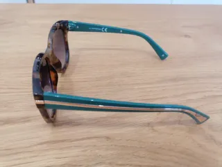 Gafas de sol mujer tortuga y verde