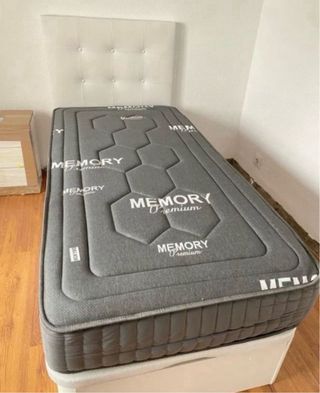 Offerta totale su letti completi: canapé e materassi