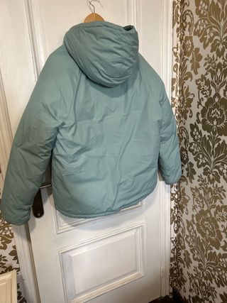 Abrigo Anorak Azul con Capucha