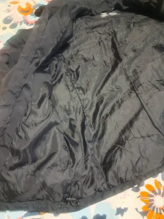 Giubbotto in piume da escursionismo nero