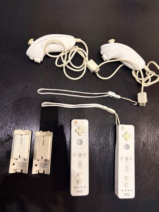 Console Wii + 16 Giochi + Accessori