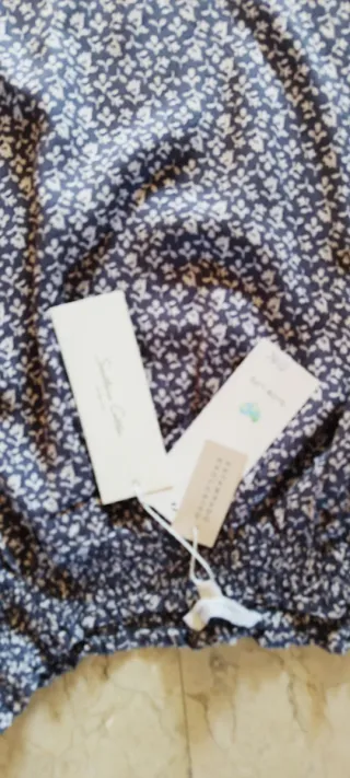 Blusa Southern Cotton floral azul y blanco Talla L