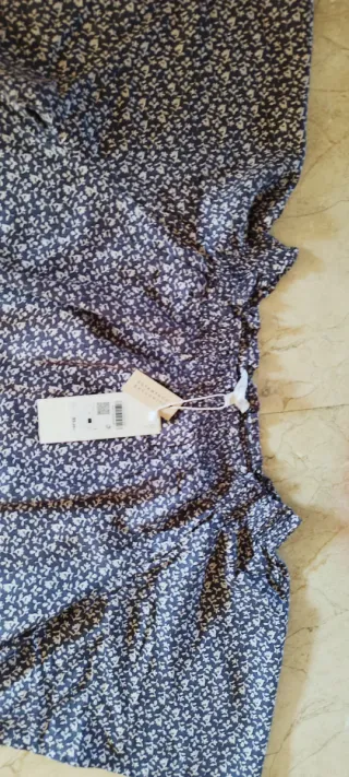 Blusa Southern Cotton floral azul y blanco Talla L