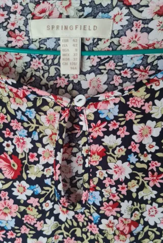 Blusa flores manga 3/4