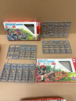 Soldatini ESCI 1/72 - Lotto Completi ultima chance