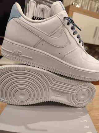 Nike Air Force 1 Blancas y Azules