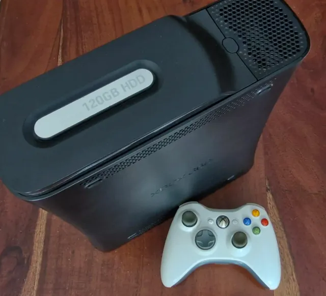 Consola Xbox 360 Elite + Mando + 12 Juegos