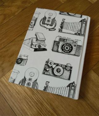 Libreta con diseño de cámaras vintage