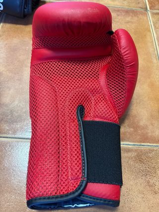 Guantes de Boxeo Outshock y Fujimae 10oz y 8oz