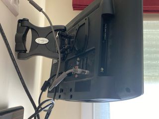 Televisor LG,soporte de pared y reproductor DMTECH