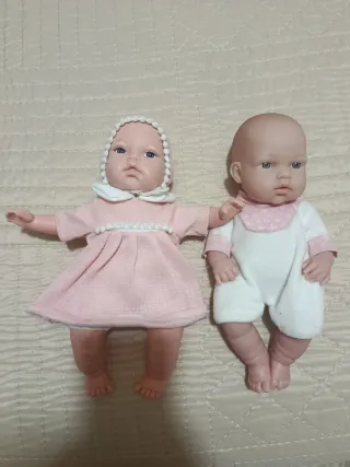 Muñecos mellizos bebé