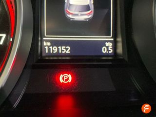 Volkswagen Golf GTI Performance 2.0 TSI 230CV DSG BMT