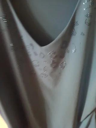 Falda y suéter beige