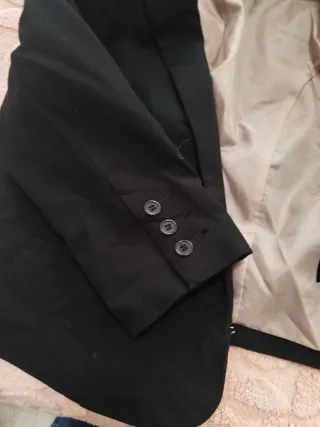 Chaqueta americana corta negra