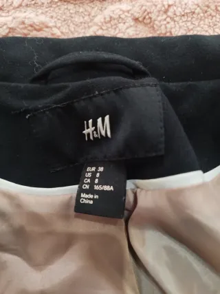 Chaqueta americana corta negra