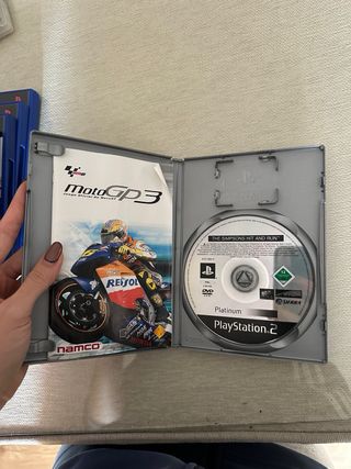 Lote 8 giochi PS2: Buzz, PES 2011, MotoGP3, FIFA 06