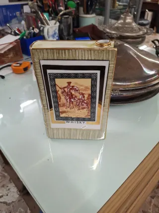 Bottiglia di ceramica Don Chisciotte Whisky