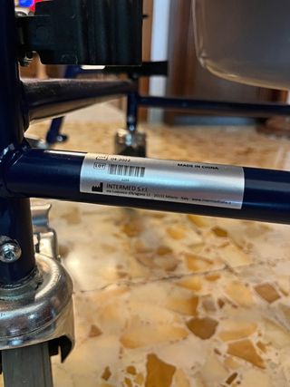 Sedia a rotelle da comodo Intermed