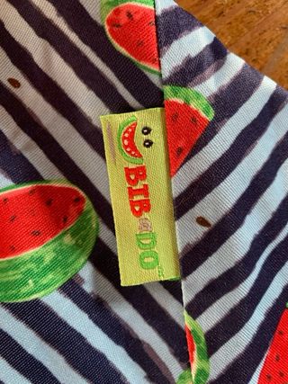Babero Bibado con Estampado de Sandías