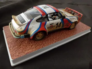 Porsche 911 Safari Martini 1978