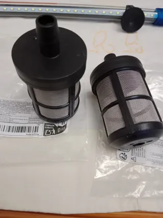 Accessori vari per acquario