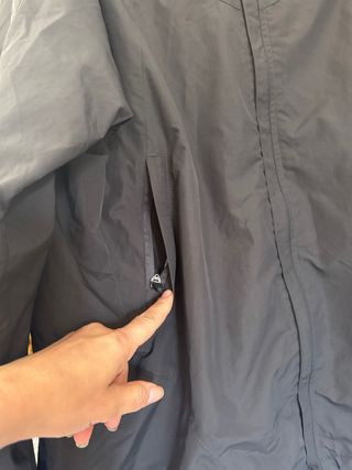 Chaqueta cortavientos para hombre