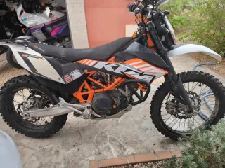 KTM 690 Enduro R