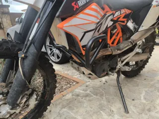 KTM 690 Enduro R