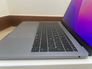 MacBook Pro 2016 A1708 i5 8GB 256GB Gris Espacial