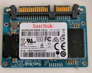 3x SSD SanDisk 64GB SATA