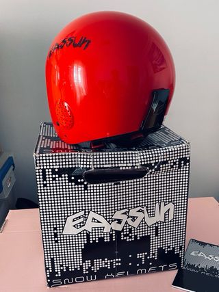 Casco de nieve infantil rojo , homologado C€