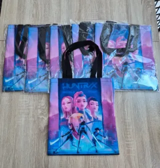Bolsa Tote K-Pop Demon Hunters Netflix HuntraX