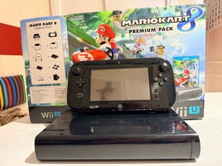 Nintendo Wii U Mario Kart 8 Premium Pack