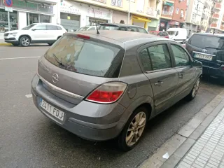 Opel Astra 2007