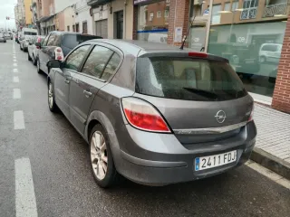 Opel Astra 2007