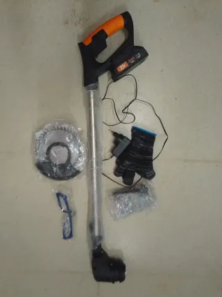 Desbrozadora Eléctrica con Batería