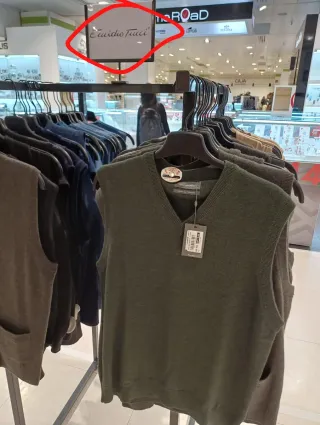 Chaleco Claudio Tucci Verde Talla M