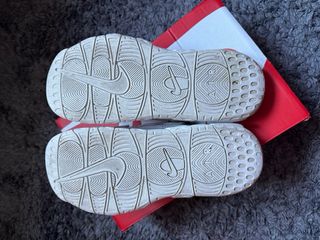 Chanclas Nike Air Max Uptempo Bianche