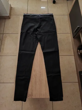 Pantalón negro mujer