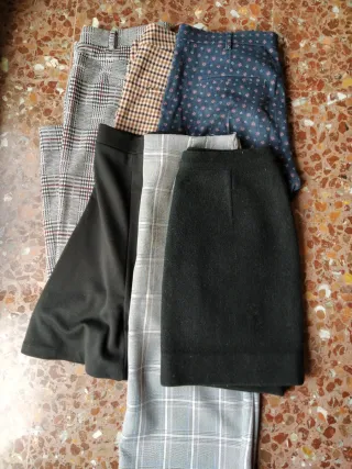 Pantaloni e gonne taglia L