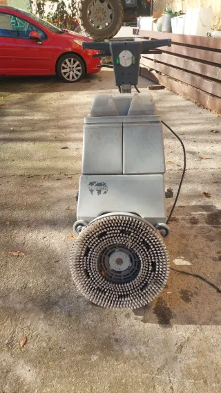 Fregadora Aspiradora Barredora