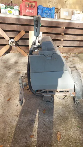 Fregadora Aspiradora Barredora