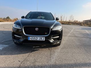 Jaguar F-Pace 2017