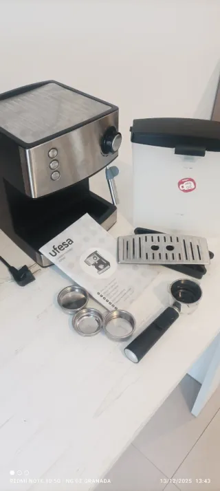Cafetera Ufesa para piezas