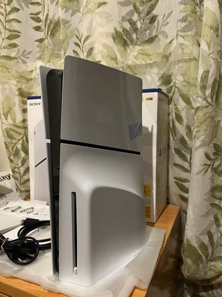 PS5 Slim 1Tb Con Lector de Discos