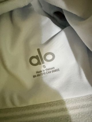 Conjunto Alo Top y Shorts Blanco